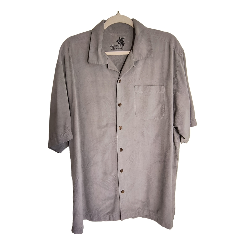 Tommy Bahama 100% Silk Gray short sleeve Button Down shirt size XL